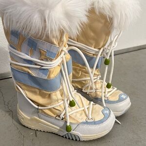 DC Winter Boots with Cream and Blue Accents